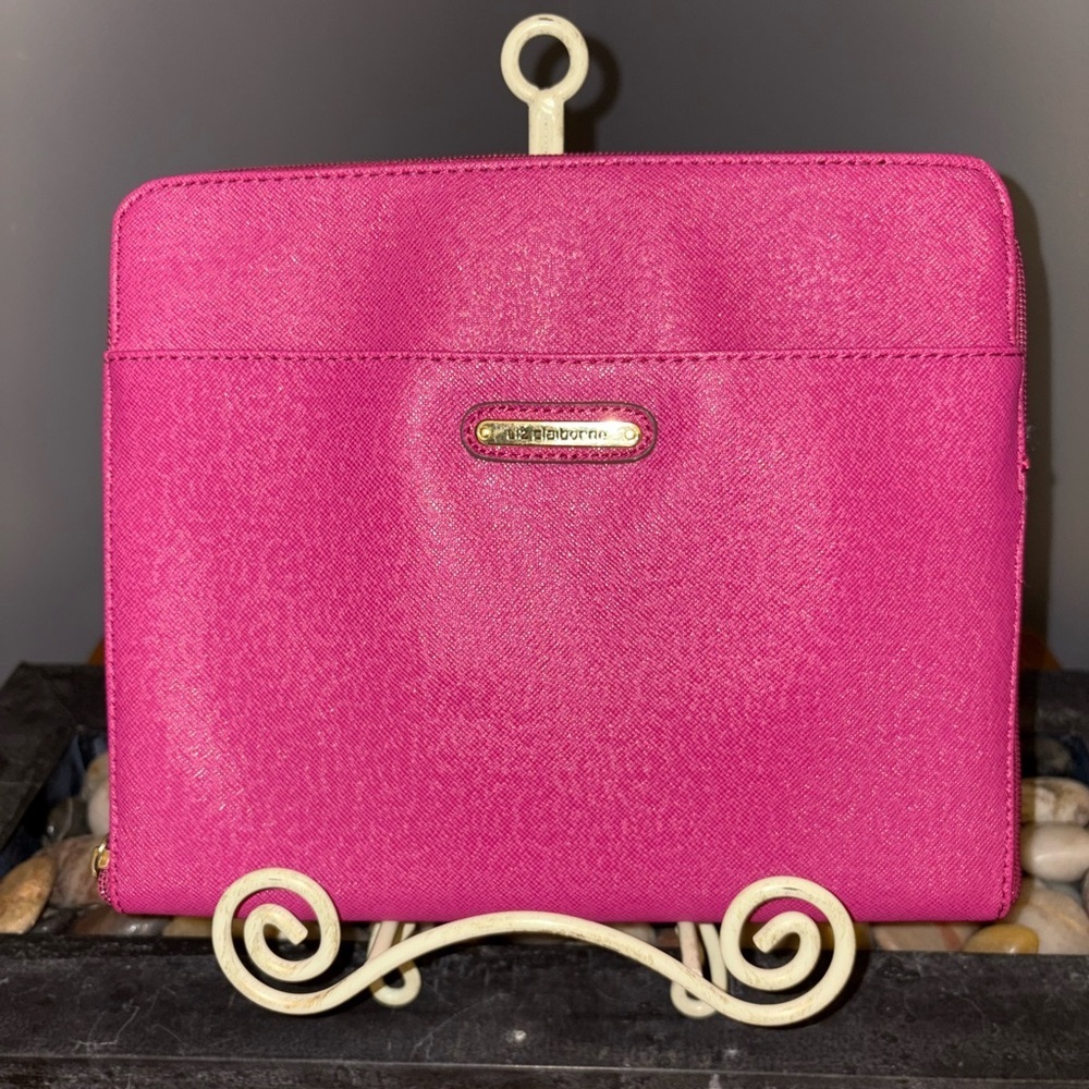Liz Claiborne Fuchsia Tablet Bag